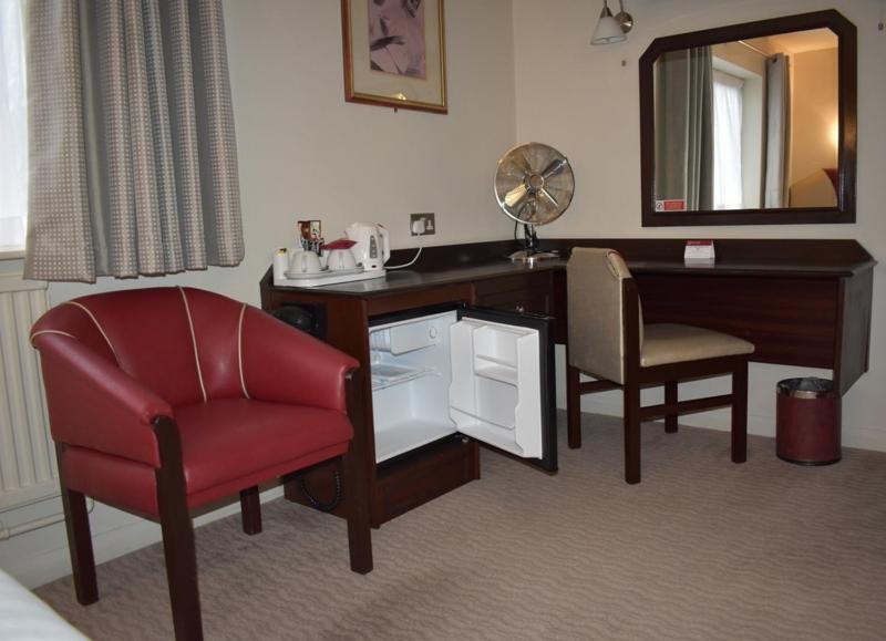 Peartree Lodge Waterside Мілтон-Кінз Екстер'єр фото