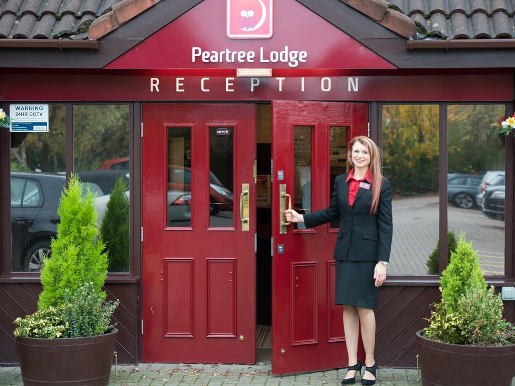 Peartree Lodge Waterside Мілтон-Кінз Екстер'єр фото