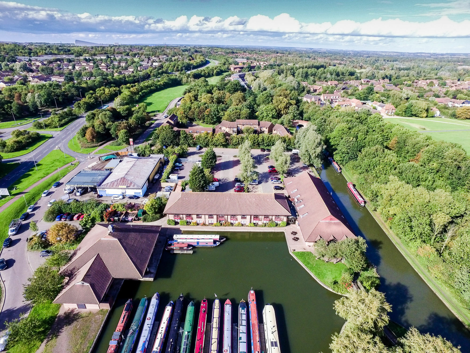 Peartree Lodge Waterside Мілтон-Кінз Екстер'єр фото