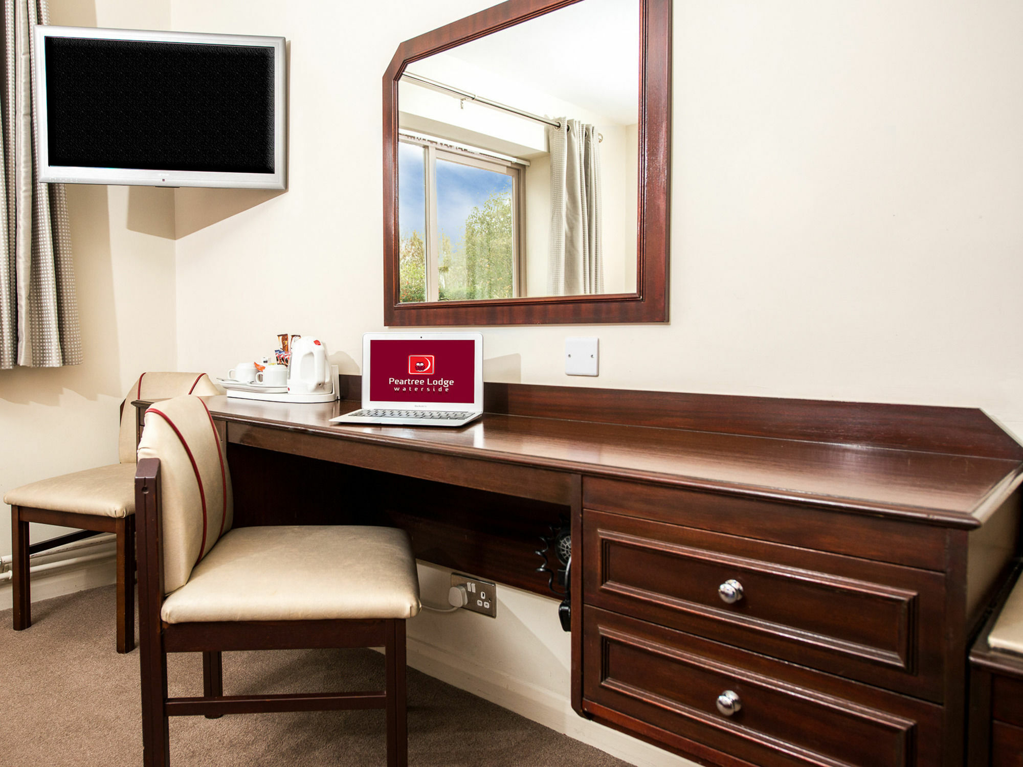 Peartree Lodge Waterside Мілтон-Кінз Екстер'єр фото
